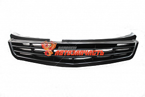 21704 Решетка радиатора /черный/